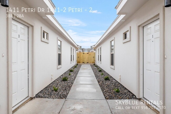 Photo - 1411 Petri Dr Unit 2,