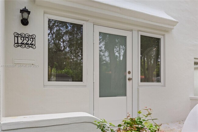 Photo - 1222 Genoa St