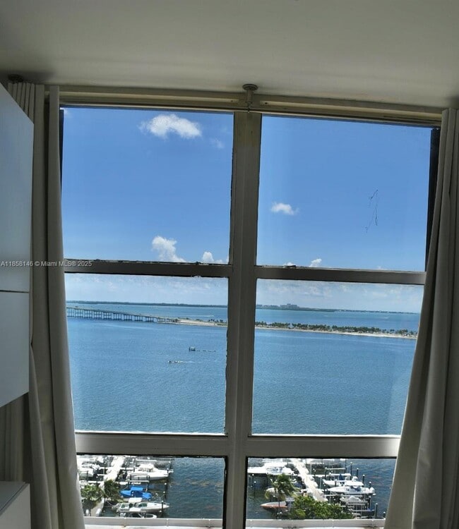 Photo - 1901 Brickell Ave Apartamento Unidad B1601