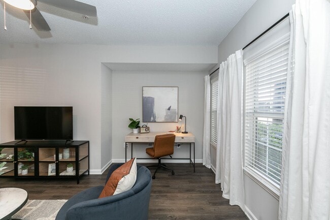 Photo - Willowest in Lindbergh