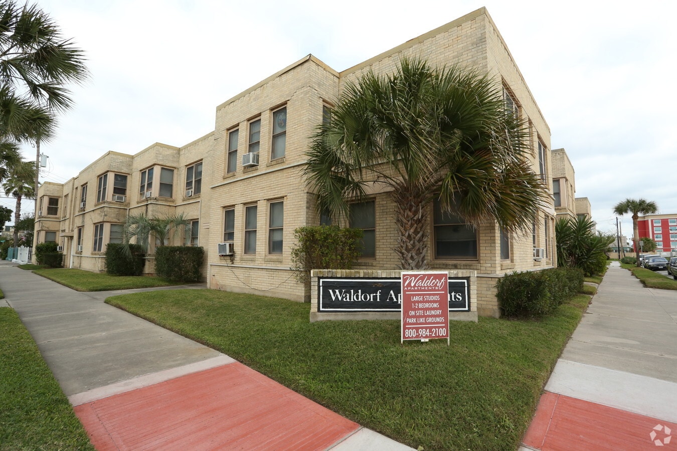 Waldorf Apartments - Waldorf Apartments