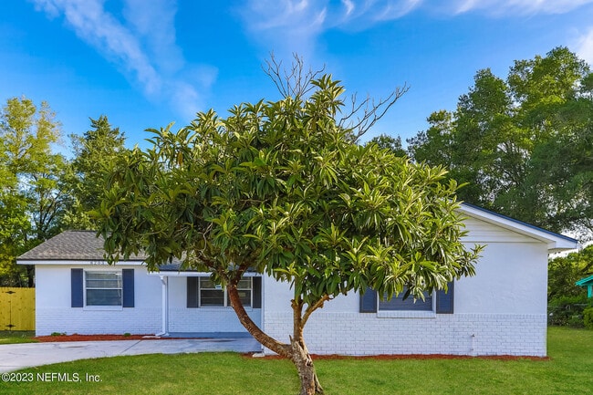 Photo - 8203 Ireland Dr