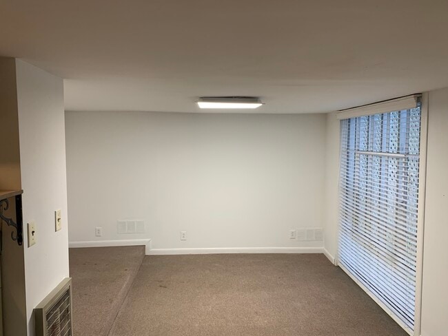 Photo - 2611 Westwood Dr