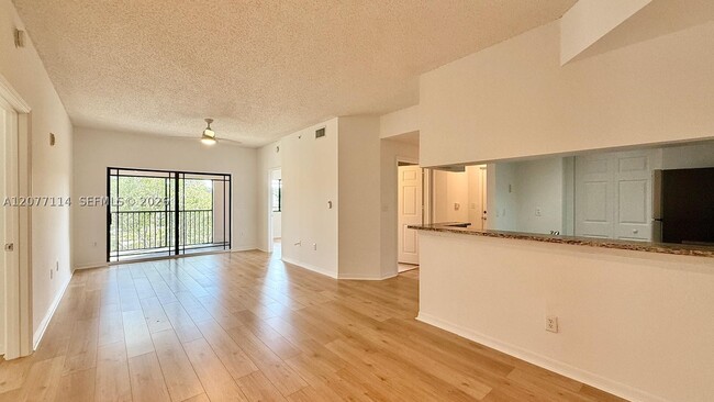 Photo - 2806 Veronia Dr Unit 303