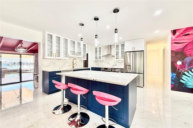 Photo - 2216-RNT NE 18th Ave