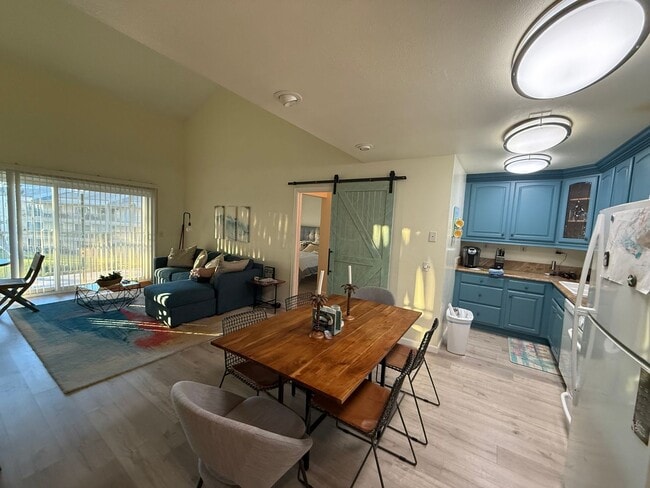 Photo - Fully Furnished Condo at the Beach