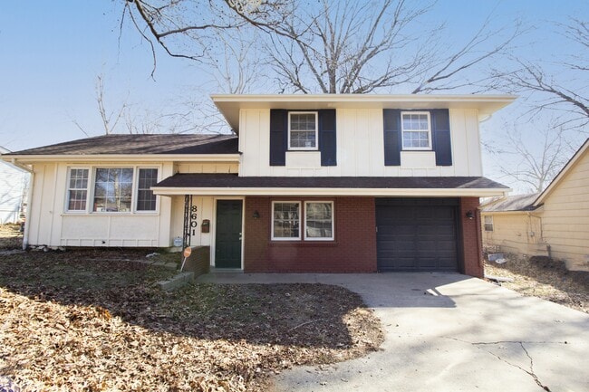 Photo - 8601 Oxford Ave