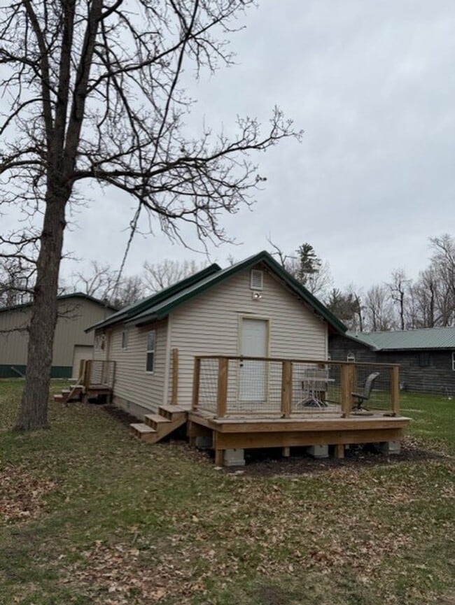 Building Photo - One Bedroom One Bath