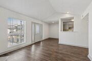 2 habitaciones, 2 baños - 882 pies cuadrados - Sala de estar