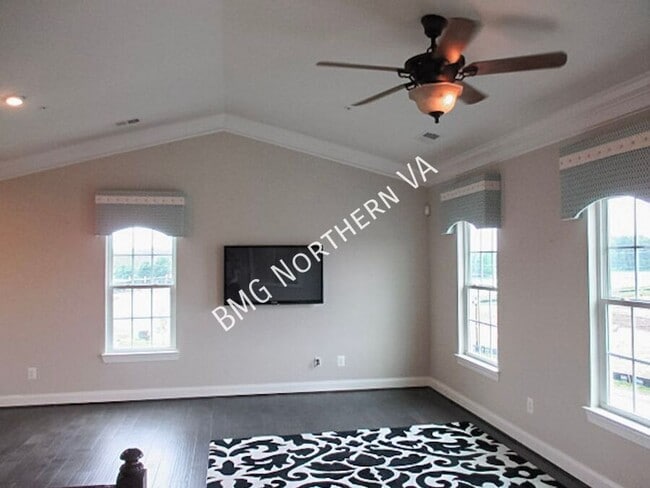 Photo - 24688 Hutchinson Farm Dr