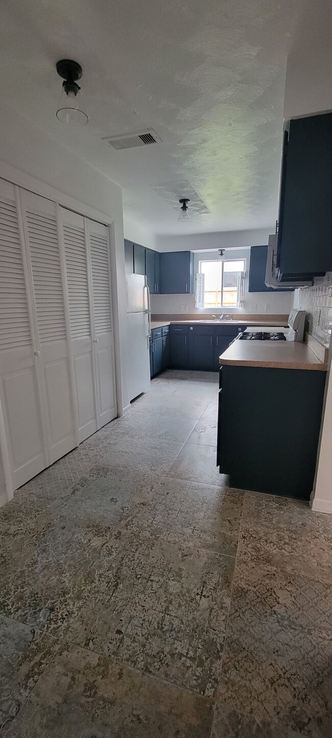 Photo - 1527 Johanna Dr Unidad C