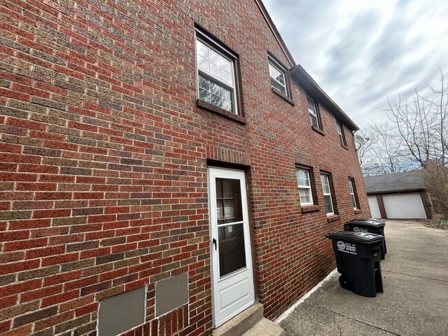 Photo - 2734 Powhattan Pkwy Unit Upper