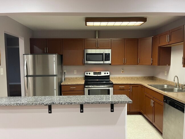 Photo - 803 Garden Cir