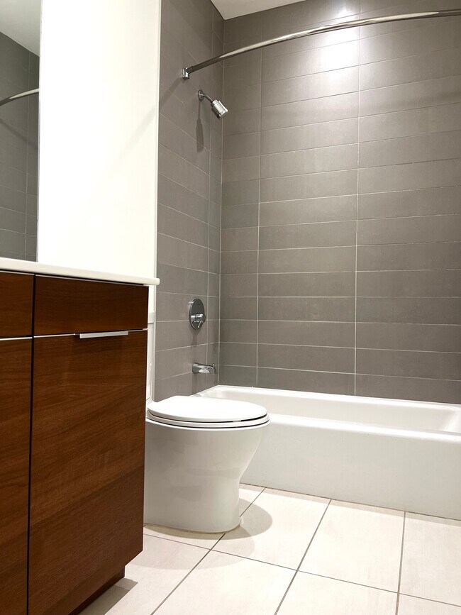 Photo - 1932 9th St NW Unidad 301 Rental