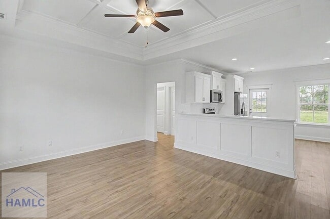 Photo - 431 Long Leaf Ln