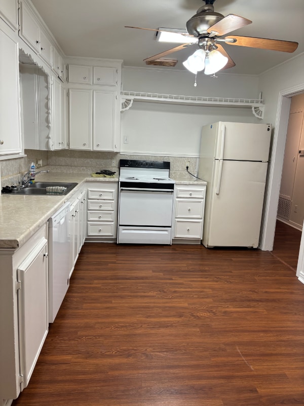 Photo - 1300 E Hankerson St