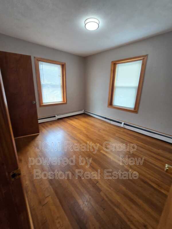 Photo - 167 N Common St Unidad 25