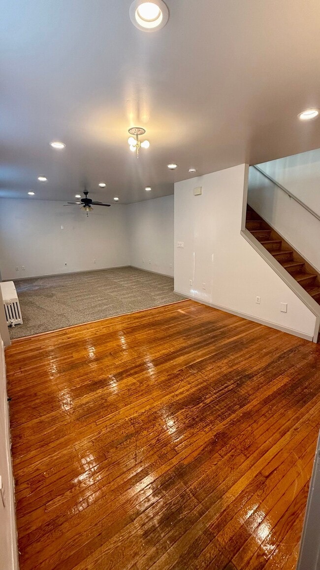 236 Laurel St