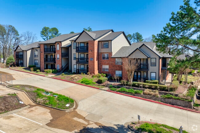 Building Exterior - The Vineyards at Napa Valley