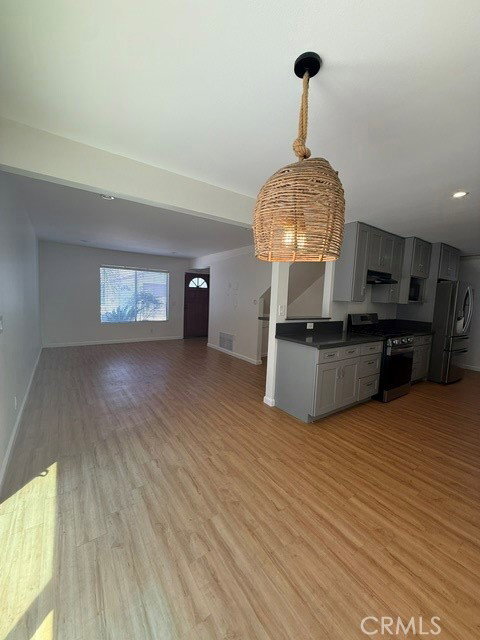 Photo - 125 S Broadway