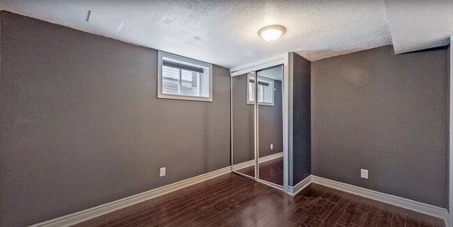 Photo - 21 Sandringham Dr