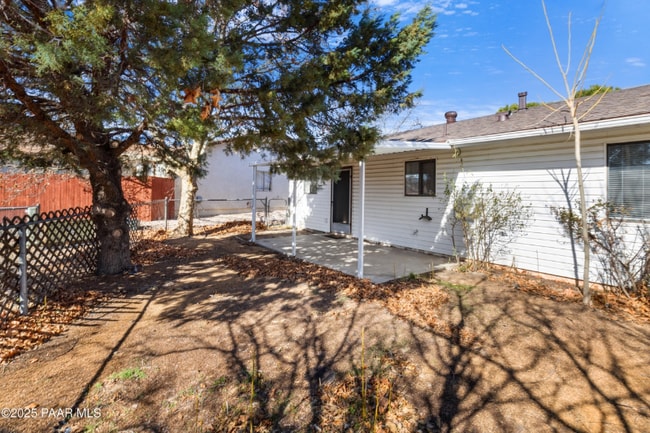 Photo - 7869 Spouse Dr Unit B