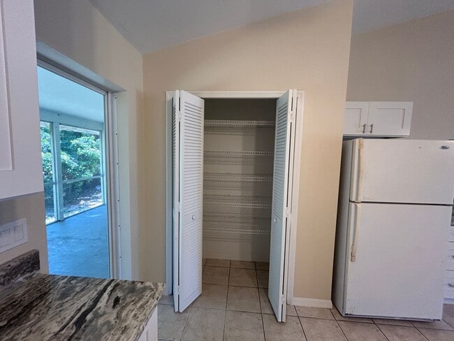 Photo - 17385-17387 W Carnegie Cir Unit 17387