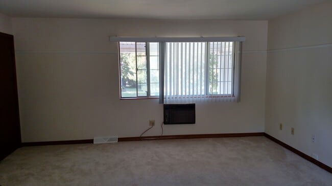 Photo - 741 E Imperial Dr Unit 745