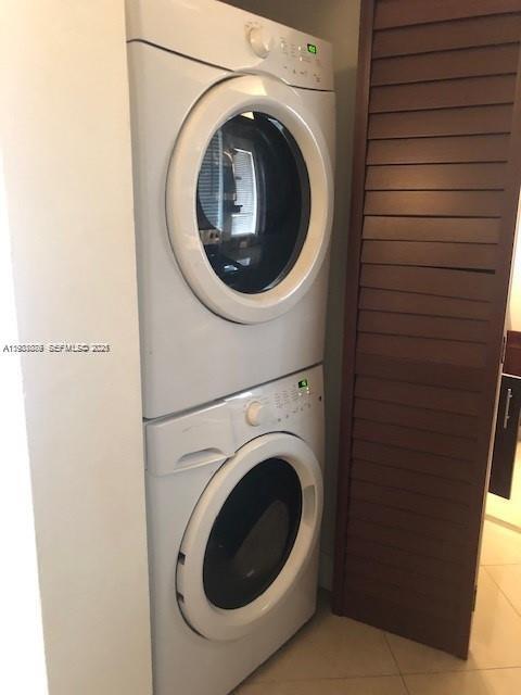 Photo - 10187 Twin Lakes Dr Unit 23-I