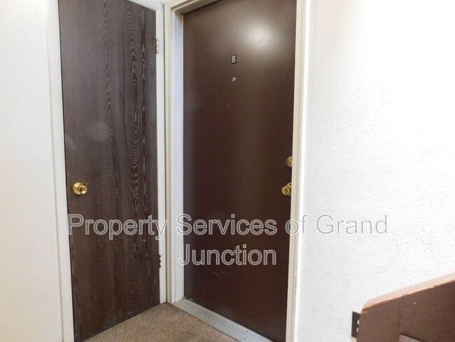 Photo - 805 E Cedar Ct Unit B