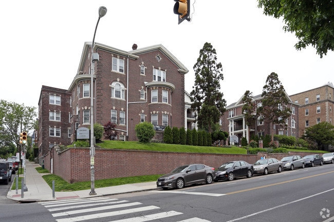 Spruce Hill Court
