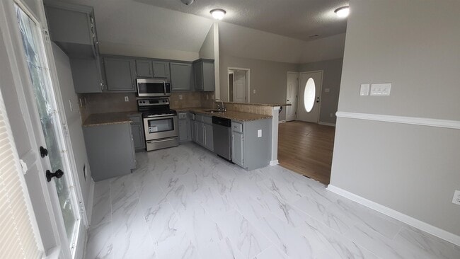 Photo - 6903 Gallop Dr