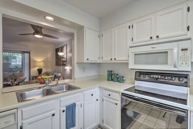 7474 E Earll Dr Unit SI FL1-ID1545782P