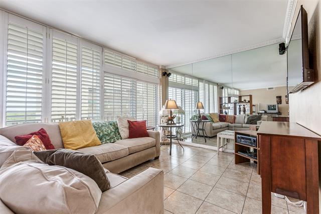 Photo - 6211 W Northwest Hwy Unit 700