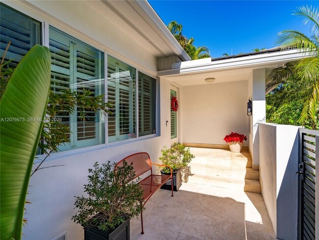 Photo - 5510 San Vicente St