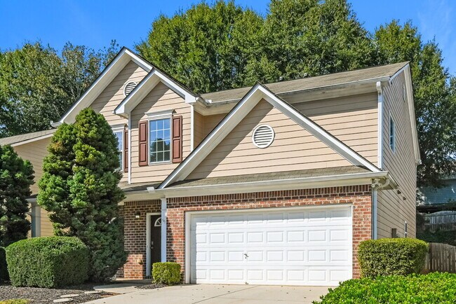 Photo - 415 Norton Xing