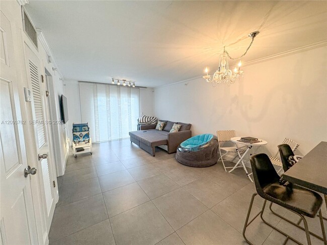 220 Washington Ave Unit 4B