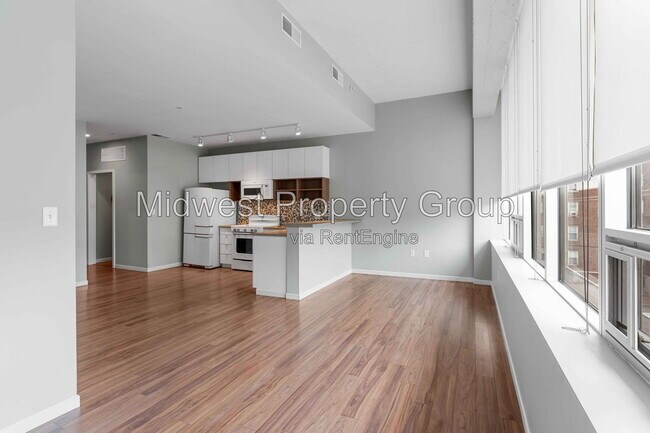 Photo - 4100 Lindell Blvd Unit 301