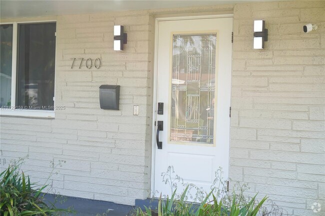 Building Photo - 7700 NW 16th Ct Rental