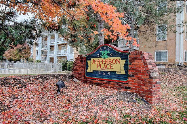 Jefferson Place East - Jefferson Place East Apartments