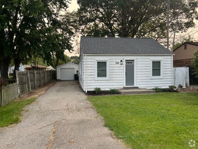 Building Photo - 12161 Inkster Rd Rental
