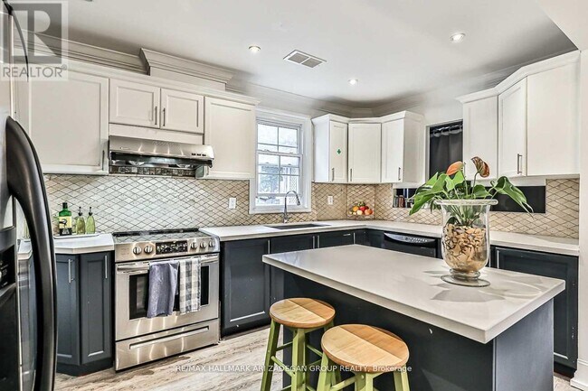 Photo - 75 Fairfield Ave