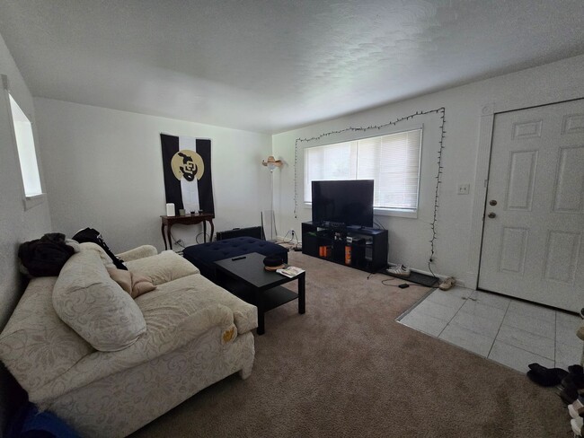 Photo - Cozy Home in East Campus