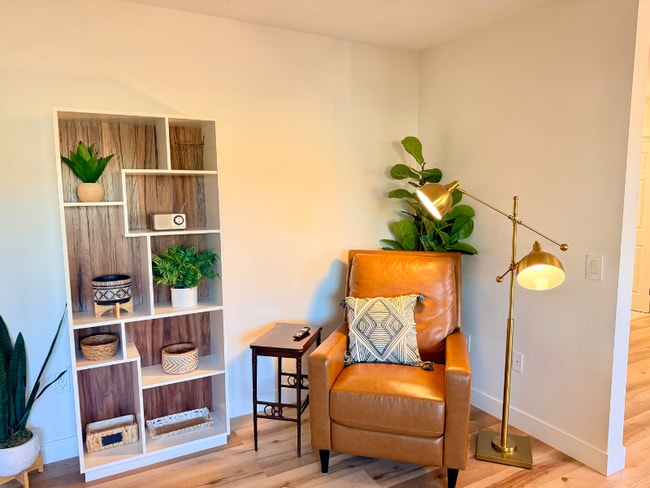 Photo - 942 Ruby Dr Unidad A