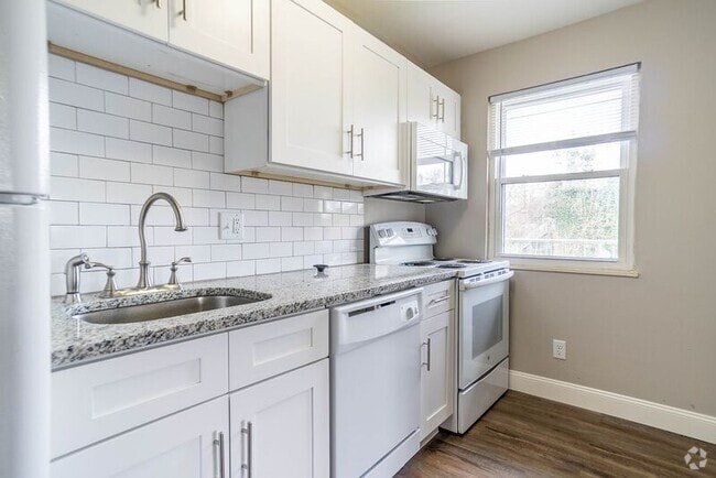 Building Photo - 331 Kendall Pl Rental