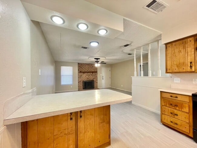 Photo - Single Family Home featuring 3 Bedrooms, 2 Baths, and 1 Car Garage