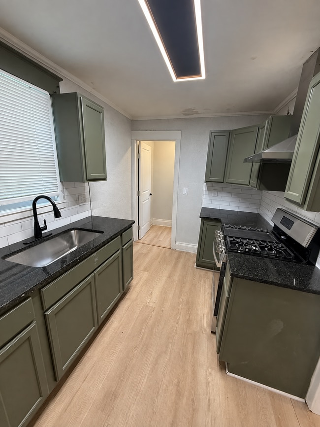 Photo - 3606 Highland Ave