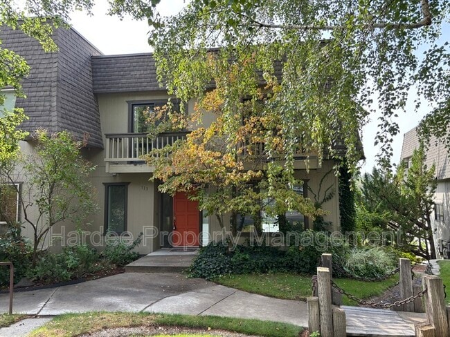Building Photo - 113 W Braemere Rd Rental