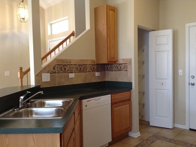 Photo - 1437 White Pine Ln