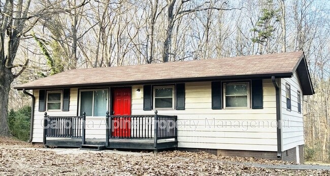 Photo - 131 Lindsey St